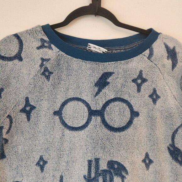 Harry Potter Wizarding World Blue Cozy Crewneck Sweatshirt Women's S - Picture 3 of 8